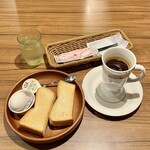 びっくりドンキー - 料理写真:プレーントーストセット410円