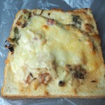 食パン工房 三ツ星製パン - 白菜ときのこのシチューグラタン