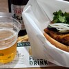 フレッシュネスバーガー - ビールとバーガー