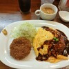 洋食亭ブラームス - ランチ花咲オムライス＆メンチプレート￥1,850