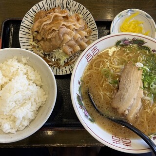 やまいし_1