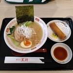 餃子の王将 - 料理写真: