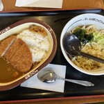 山田うどん - 料理写真: