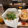 フレッシュネスバーガー KITTE大阪店