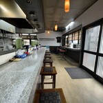 一歩 - 店内