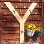 喫茶Y - 店の前の渋すぎるオブジェ