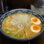 麺処 さとう - 濃厚魚介豚骨ラーメン味玉850円