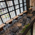 SHARE LOUNGE - 