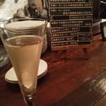 ラトリエ・ドゥ・ヴィーブル - とりあえず白泡！