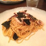 Kitchen Bon-no - 昼ランチに利用
                        
                        イカのたらこパスタ
                        ＋500円でサラダ、パン、デザート、ドリンクがついてくる。
                        ドリンクはビールやワインも選べるところがいいね。
                        パンもパスタも美味しかったですよ