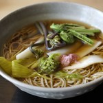 つきじ 文化人 - わらび、うるい、こごみ、うど、ふきのとう、桜花