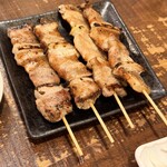 やきとん酒場 炭火焼き おとん家 - 