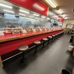 ラーメン山岡家 - 店内