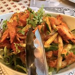 サフラン　池袋 - スパイシーチキンサラダ