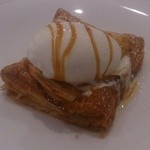 御影 ジュエンヌ - ２０１４年１１月　紅玉りんごのパイ　バニラミルクのアイス
      