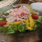 CHUTNEY Asian Ethnic Kitchen - ズワイガニと彩り野菜のサラダ