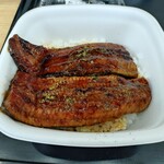 吉野家 - 料理写真:鰻重(1,260→630円)