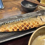 炭火焼干物定食 しんぱち食堂 - 料理写真: