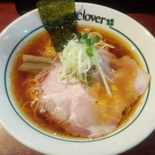 らあめん クローバー - 料理写真:醤油らあめん