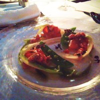 RESTAURANT DAZZLE - チコリに乗ったサラダ風