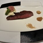 361487275 - 