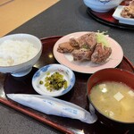 鶏の白石 - 