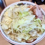 ラーメン豚山 - 料理写真:小ラーメン (ニンニクマシマシ•野菜•標準•標準)