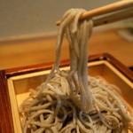 玉笑 - 温かい「せいろ」は蕎麦の香り高く、風味を充分に楽しむことが出来る