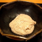 玉笑 - 焼き畑農法で栽培し、手刈り天日干しの蕎麦の実で作られた「そばがき」絶品です！