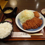 Tonkatsudongurinomori - つばき定食