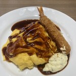 デニーズ - 料理写真:とろ~り卵とチーズのオムライス&海老フライ