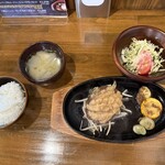 ハンバーグのヒルデン - 