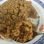 新福菜館 - 2015.3.17　ヤキメシ・リフト！京都ブラックチャーハンとも言えるヤキメシ500円（税込）