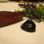 Convivio - お肉の一皿　和牛クリ