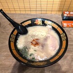 一蘭 - 料理写真:天然とんこつラーメン