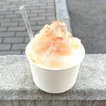 コムクレープ - 料理写真:濃厚ソフトクリーム（ピーチミルク）