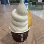 札幌農学校 - 料理写真:酪農ミルクソフト