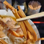 麺や 恵みの一杯 - メンマリフト