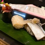 立食い寿司 根室花まる - 切り落とし軍艦(かつお)
赤いか
根室のさんま