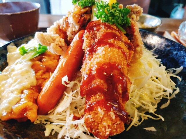 なごみ食堂 - 摂津本山/食堂 | 食べログ