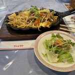 プチトマトカフェレスト - 