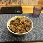 鯖の上にも三年 - 