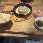和牛近江牛ランチ 月とハンバーグ - 