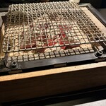 炭火焼肉割烹 士士 - 