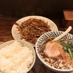 麺飯食堂 ひら匠 - 