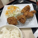 からあげ、定食、丼 がブリチキン。 - 料理写真: