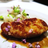 神戸牛炉釜炭焼ステーキ IDEA 銀座 - フォアグラのソテー　枝豆とトリュフのリゾット