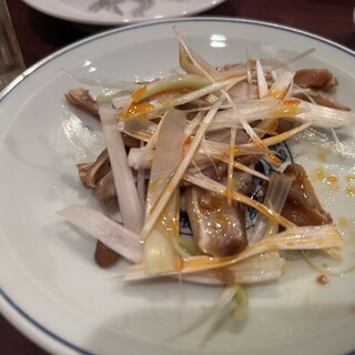 ラーメンと小皿料理 伊太八_0