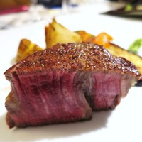 神戸牛炉釜炭焼ステーキ IDEA 銀座 - 神戸牛プレミアムヒレステーキ