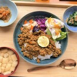 のんびりcafe&dining rakugaku - 